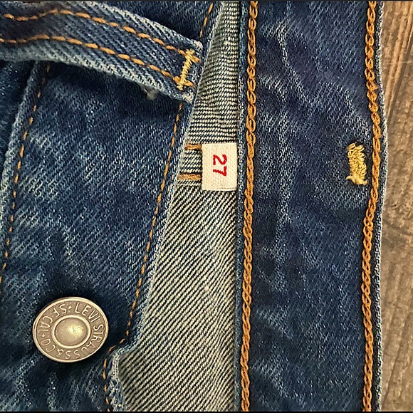 Levi's Wedgie Icon High-Rise Jeans - Picture 3 of 5